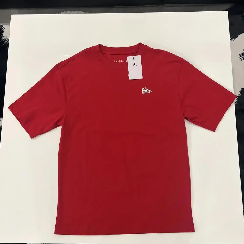 $52 NWT Men's Jordan Brand Sneaker Patch T-Shirt Size Medium
